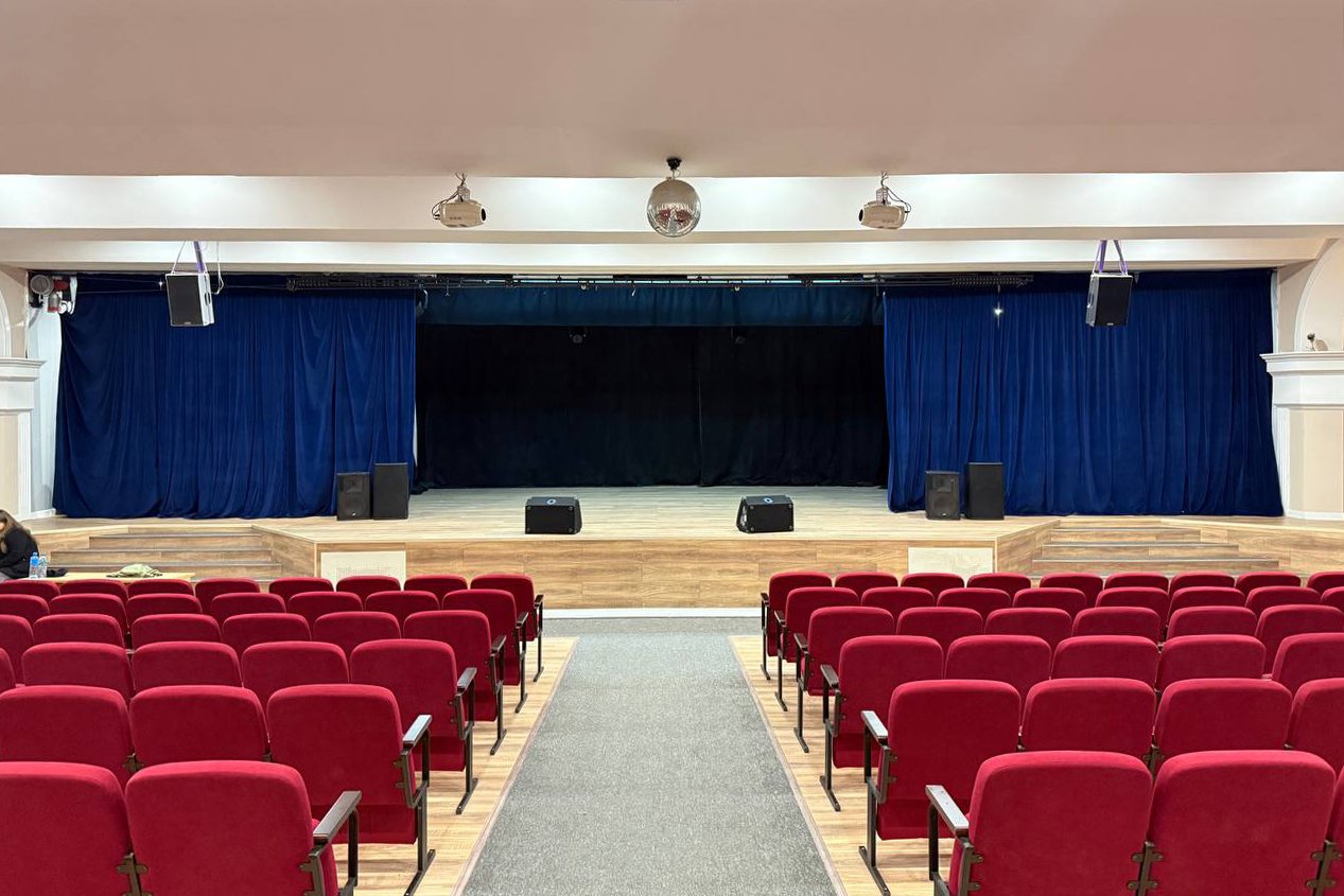 Зал управы Пресненского района